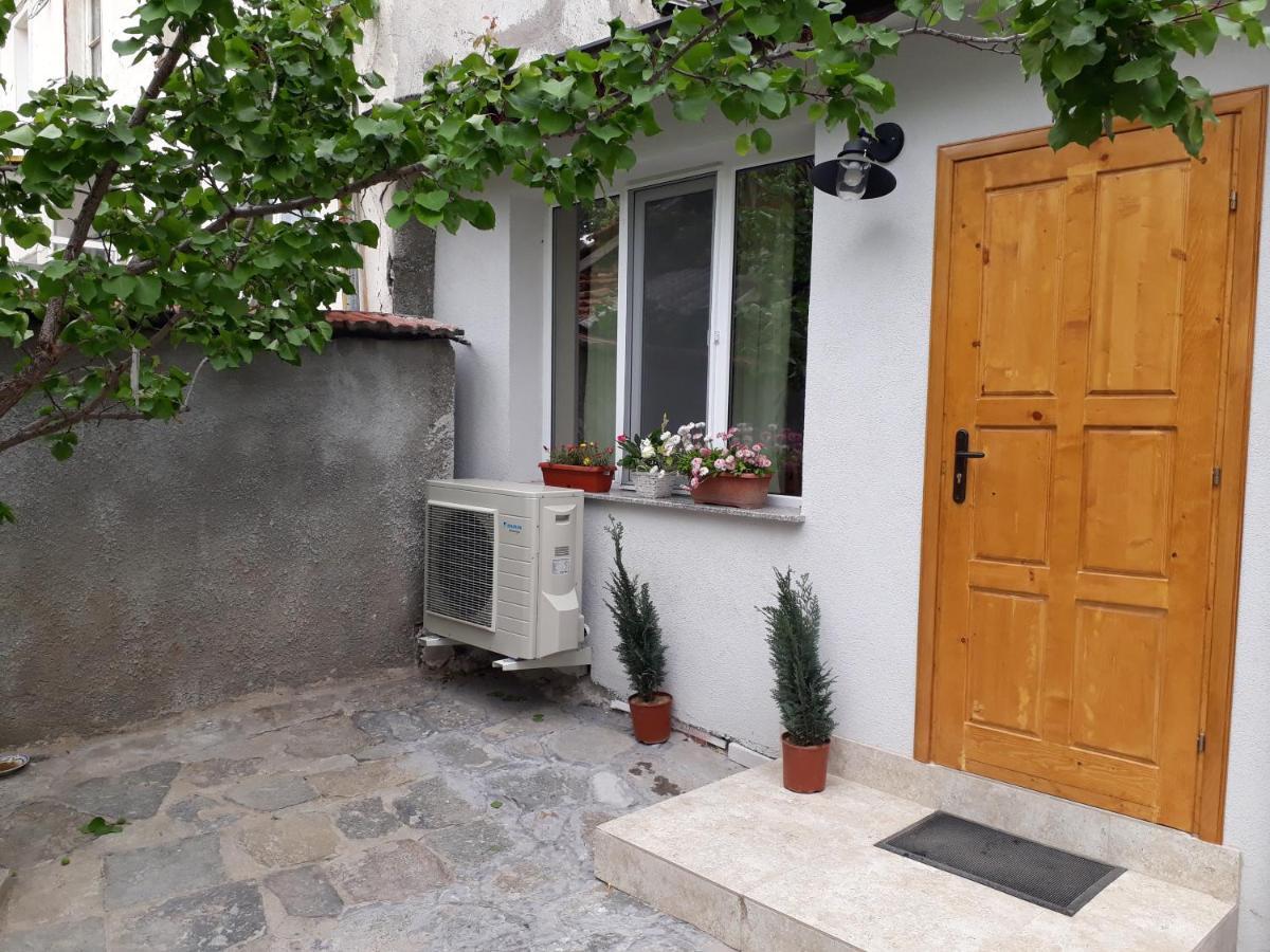 Guest House Sahat Hill Plovdiv Kültér fotó